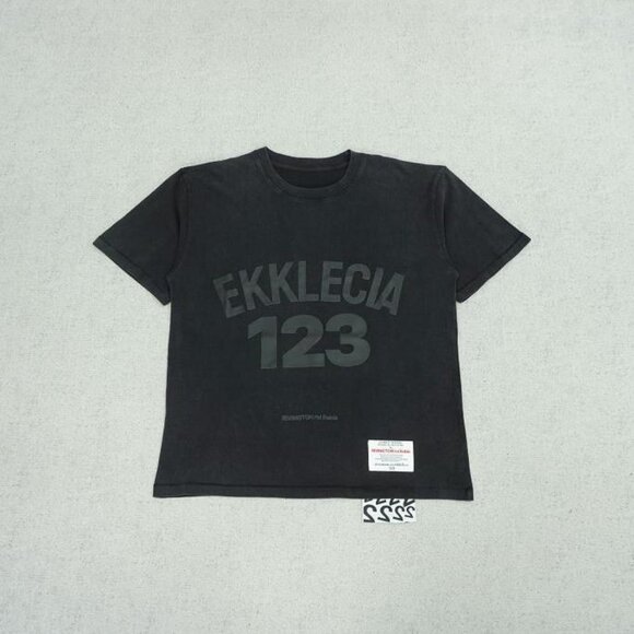 RIVINGTON ROI REBIS Ekklecia Trend 123 Short Sleeve Black Tee